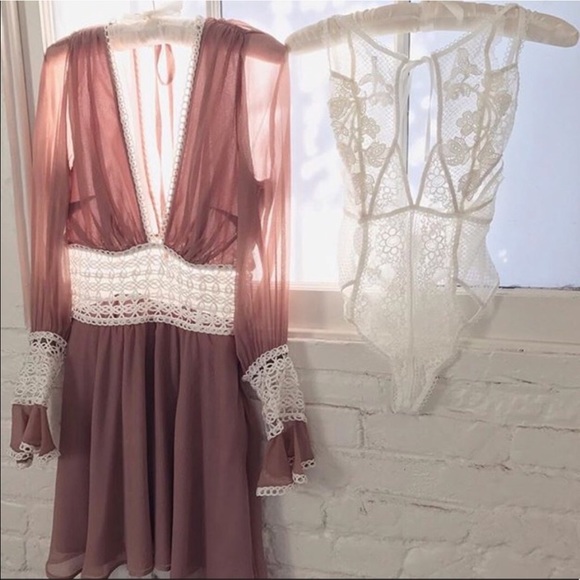 For Love And Lemons Dresses & Skirts - 🍋For Love & Lemons Celine Dress